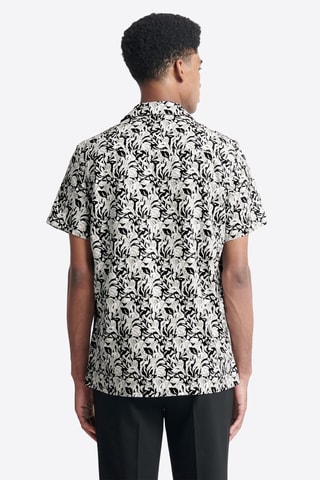 Camisa regular - Preto