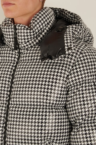 Doudoune à capuche Moncler Genius x Fragment - Noir et blanc