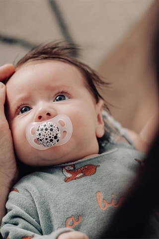 2 sucettes sans BPA en silicone - De 0 à 6 mois