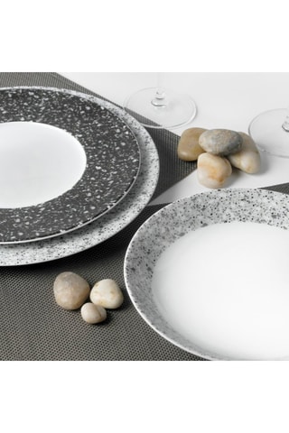 Service en porcelaine Cosmo - 18 pièces