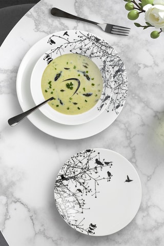 Service en porcelaine - 18 pièces