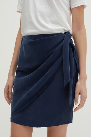 Saia traçada - Azul-marinho