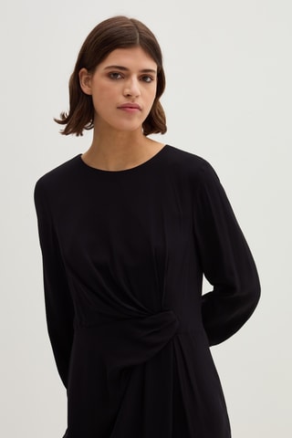 Vestido direito - Preto