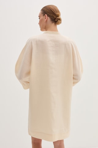 Vestido direito em rami - Bege