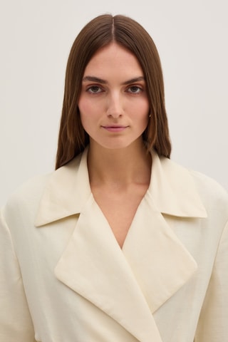 Trench em linho - Bege