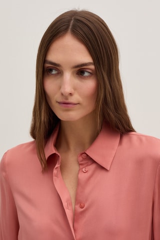 Camisa regular em seda - Rosa