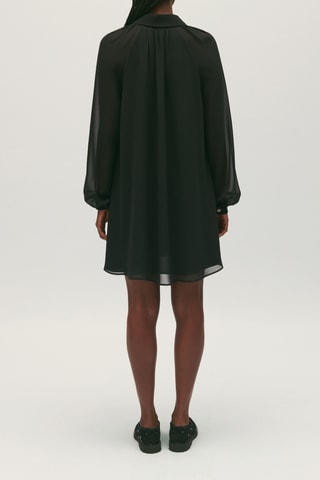 Vestido trapézio - Preto