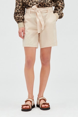 Short Beige