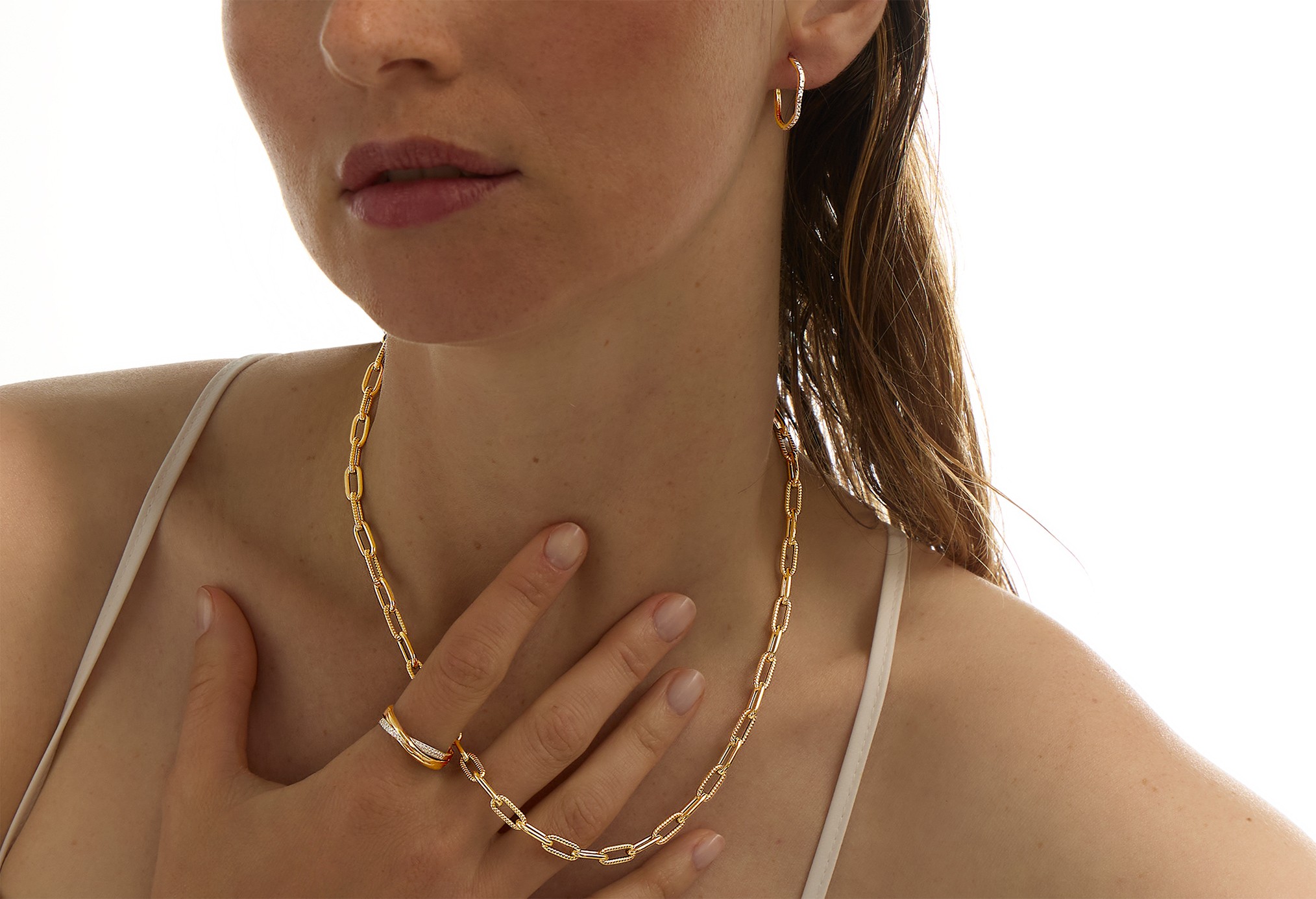 ATELIER DIX-HUIT à prix discount chez SHOWROOMPRIVÉ