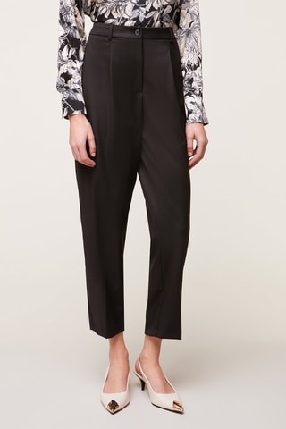 Calças corte cenoura - Preto