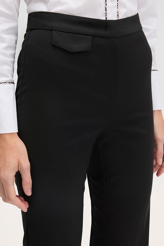 Calças flare 7/8 - Preto