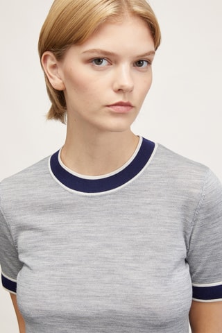 T-shirt em lã - Cinzento