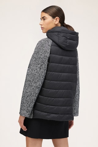 Blusão com capuz - Preto