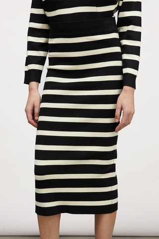 Saia justa - Preto e branco