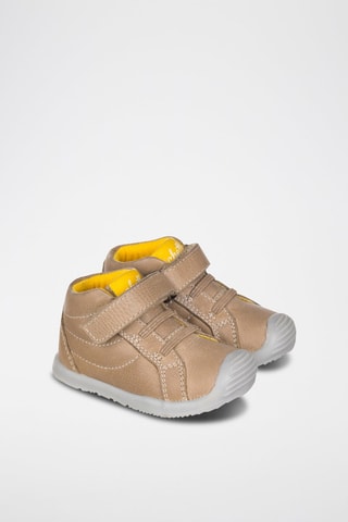 Sapatos em couro 
Toupeira