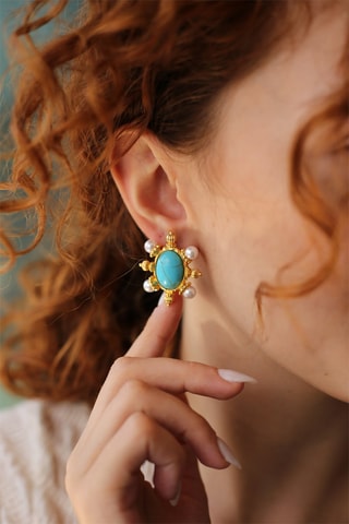 Boucles d'oreilles dorées à l'or fin jaune - Perles et turquoises