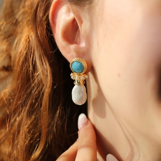 Boucles d'oreilles - Laiton plaqué or, opale & perle