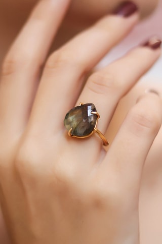 Bague dorée à l'or fin jaune - Labradorite