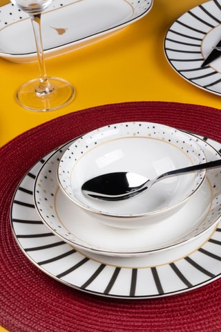 Service en porcelaine - 29 pièces