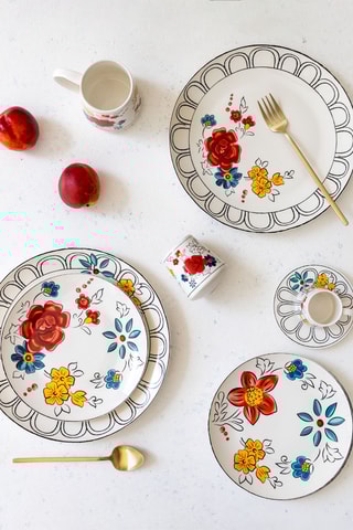 6 assiettes plates en porcelaine - 20 cm