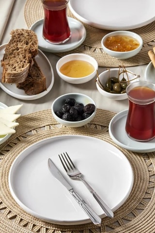 Service de petit déjeuner en porcelaine - 26 pièces