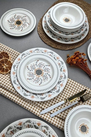 Serviço em porcelana - 24 peças