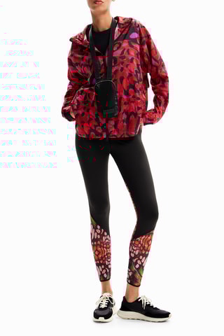 Coupe-vent à capuche - Rouge