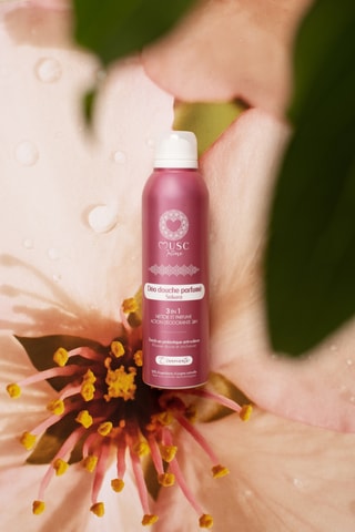 Desodorizante Duche 3 em 1 perfumado Fleur de Sakura - 200 ml 