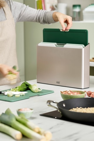 4 Snijplanken en Hun Roestvrijstalen Opbergbak Folio Steel Edition Sage - 24 x 34 cm