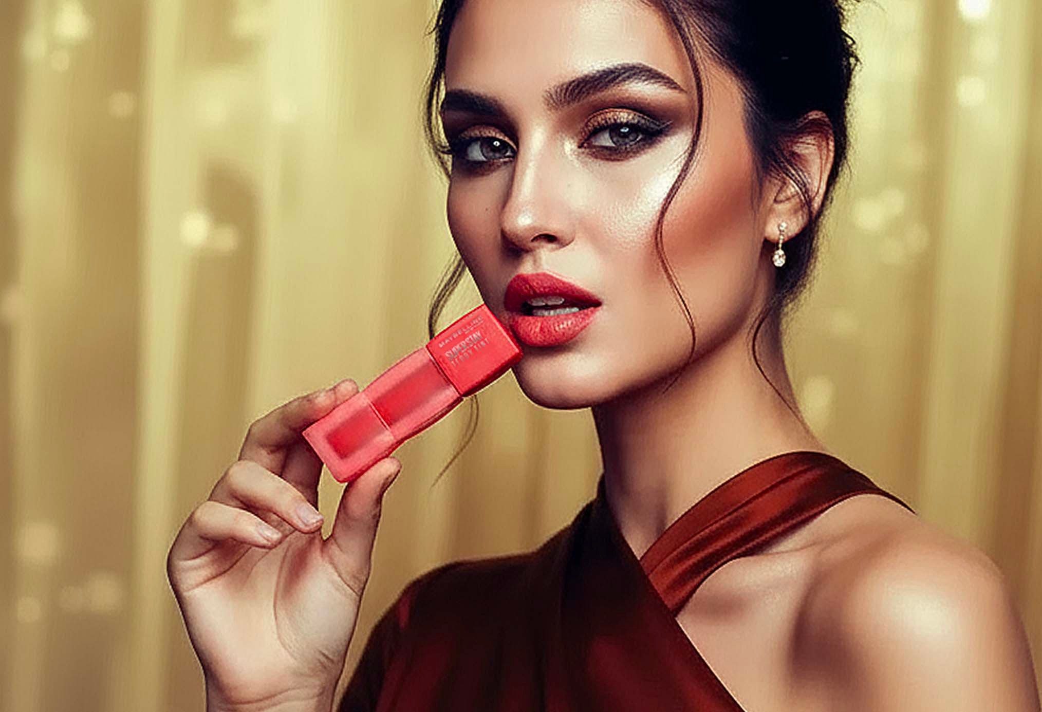 MAYBELLINE en promo sur SHOWROOMPRIVÉ