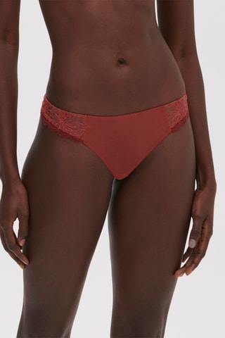 Tanga Singulière brique - Rouge