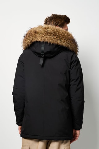 Blusão com capuz - Preto