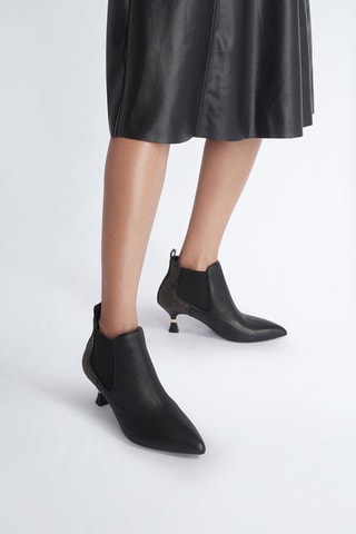 Low boots en cuir de chèvre - Noir et marron