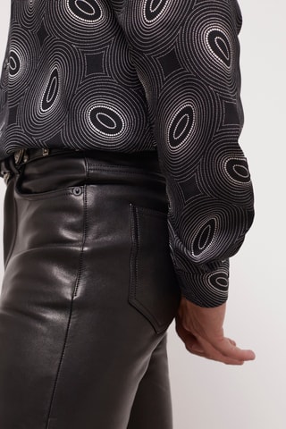 Pantalon slim en cuir Noir