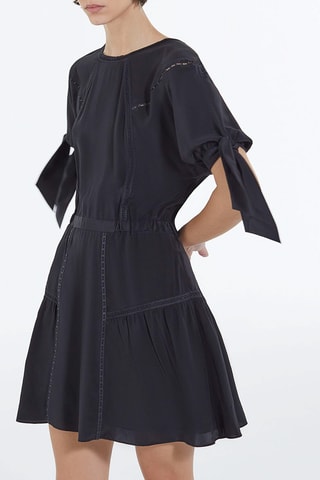 Robe patineuse en soie - Noir
