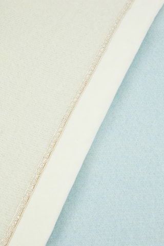 Couverture en laine Provenzale2 - Blanc et ciel - 210 x 250 cm