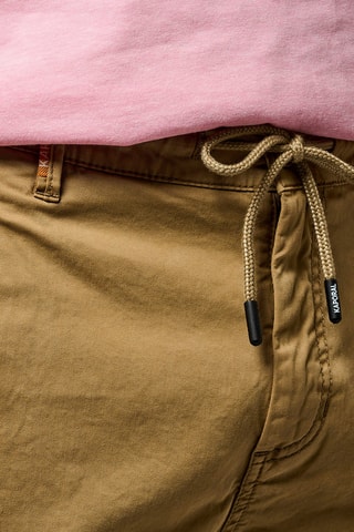 Bermudas direitas Byron - Bege