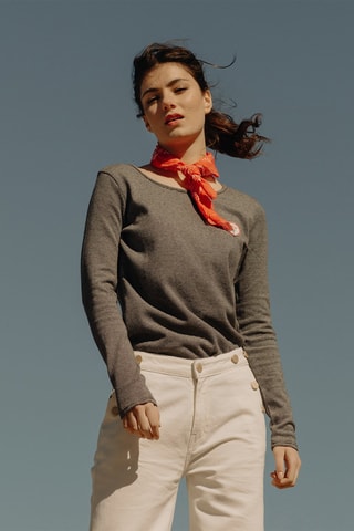 T-shirt Iris Preto e cru