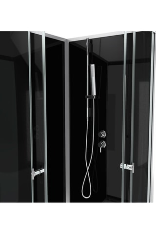 Cabine de douche carrée 
Chromé