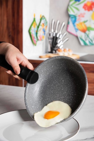 3 frigideiras 20, 24 e 28 cm