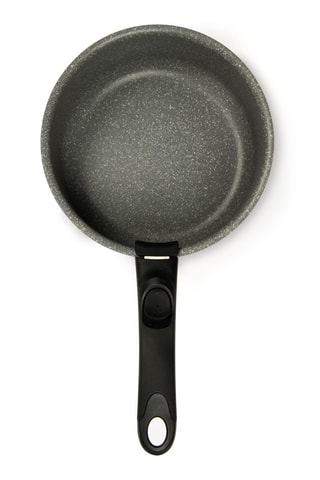 3 panelas e 1 cabo amovível - 16/18/20 cm