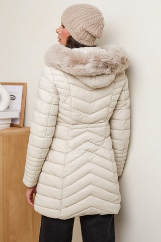 Halflange Gewatteerde Jas - Ecru