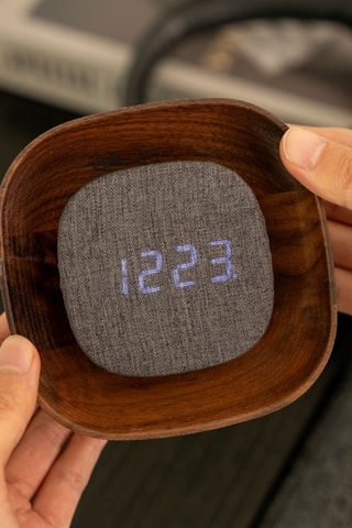 Despertador LED design Lumos Square - 12,5 x 12,5 x 4,2 cm - Natural