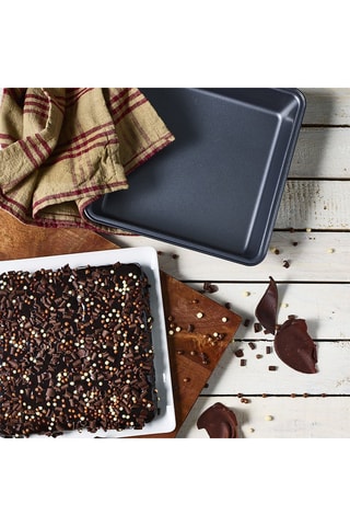 Moule à gâteau  22,5 x 22,5 cm