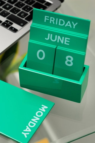 Houten Bureaukalender - Groen