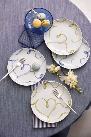 4 assiettes plates en porcelaine - 21 cm