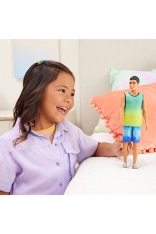 Boneca Ken Fashionista Barbie® A partir dos 3 anos