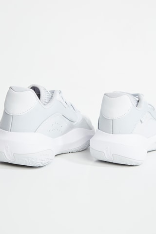 Chaussures de basketball - Gris clair