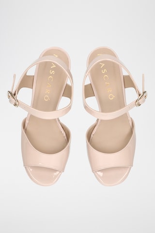 Sandales à talons en cuir verni - Beige