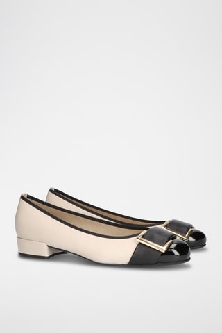 Ballerines en cuir verni - Beige
